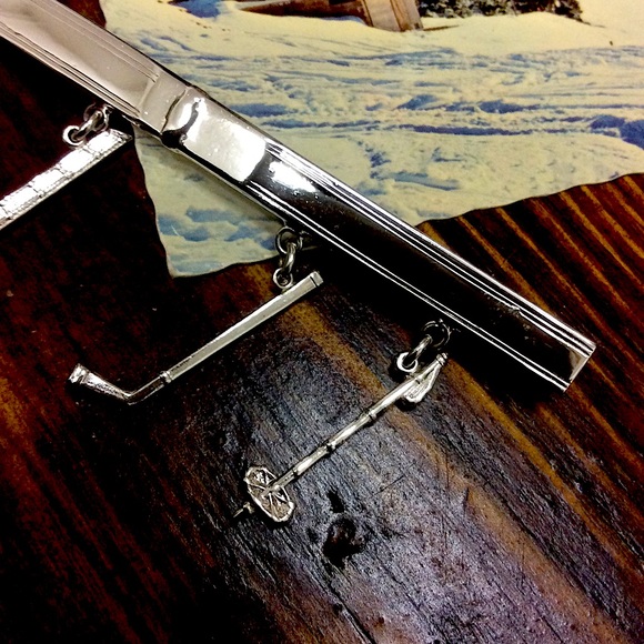 Winter Sports Pin - Picture 4 of 4